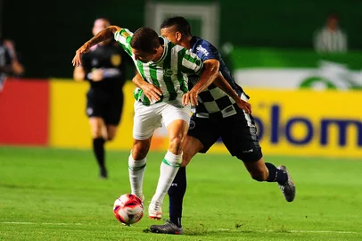 CAXIAS DO SUL, RS, BRASIL, 09/02/2026. Juventude x São José, jogo válido pelas quartas de final do Campeonato Gaúcho 2026 (Gauchão 2026), e realizado no estádio Alfredo Jaconi. (Porthus Junior/Agência RBS)Indexador: BTK                             <!-- NICAID(16222000) -->