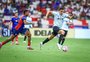 Após lesão de Marcos Rocha, lateral volta a ser dor de cabeça para Mano no Grêmio