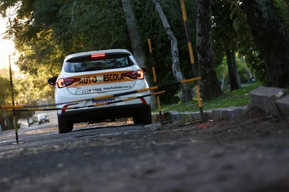 PORTO ALEGRE, RS, BRASIL, 17-12-2025: Centros de Formação de Condutores enfrentam crise diante das novas regras para habilitação. Foto: Bruno Todeschini/Agência RBS<!-- NICAID(16189200) -->