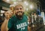 Com 10 horas de festa, burger, risoto e "ceva" de bergamota, bar na zona sul de Porto Alegre celebra 10 anos