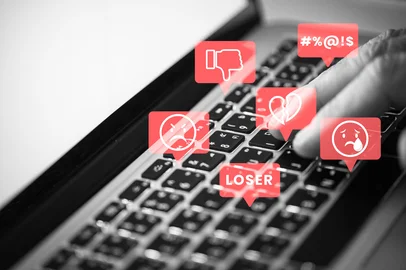 internet, bullying, cyberbullying, troll<!-- NICAID(16335639) -->