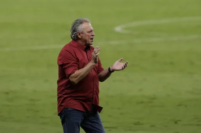 PORTO ALEGRE, RS, BRASIL - 25.02.2021 - O Inter recebe o Corinthians no Estádio Beira-Rio, pela 38ª e última rodada do Brasileirão. abel braga (Foto: Mateus Bruxel/Agencia RBS)<!-- NICAID(14723213) -->