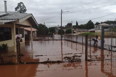 Espumoso alagada após chuvas no norte do RS<!-- NICAID(15752713) -->