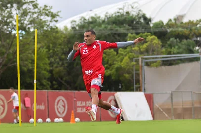 Mercado em treino do Inter<!-- NICAID(16261666) -->