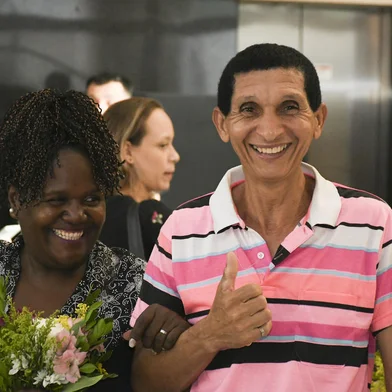 TJRS promove casamento coletivo para casais que não têm condições financeiras de arcar com as despesas documentais e cartoriais. Na foto: Fabiana Gonçalves Machado e Jorcelino Habekost Silveira<!-- NICAID(15511122) -->