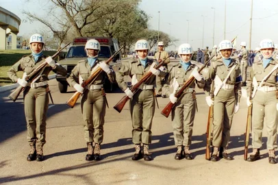 Viviane Merkel Soriano / Arquivo Pessoal Primeiras mulheres a integrar o Batalhão de Choque da Brigada Militar<!-- NICAID(16162459) -->