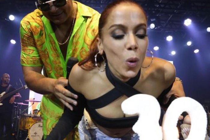 Instagram @anitta / Reprodução