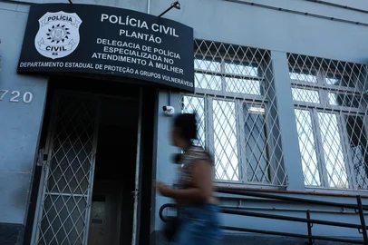 Porto Alegre, RS, Brasil, 25-04-2025: Gerais da Delegacia Especializada de Atendimento à Mulher. Foto: Renan Mattos / Agência RBS<!-- NICAID(16024595) -->