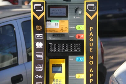 Estacionamento Rotativo Regulamentado volta a operar em Caxias do Sul<!-- NICAID(15755667) -->