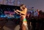 Após quebrar óculos de fã, Anitta se pronuncia nas redes sociais: "Que vergonha"