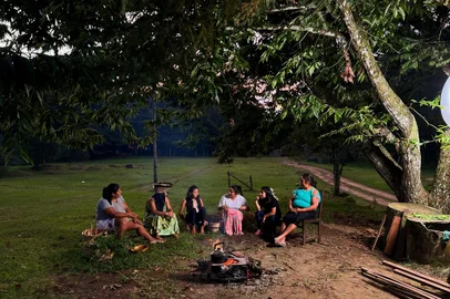 Com aprovação em primeiro lugar no edital da lei Paulo Gustavo, em Canela/RS, o projeto “Kaingang Si Fir Tár Kigróg – o Descobrimento” está dando vida a um curta-metragem “Fuá – o Sonho” concebido, sonhado e agora sendo realizado em colaboração com o coletivo de mulheres da comunidade Kaingang Kógunh Mág, localizada em Canela, onde uma menina kaingang parte em busca de uma planta, sagrada para a sua etnia, que apareceu nos seus sonhos.O roteiro teve a colaboração da antropóloga Elisa de Castro e Kujà Gah, líder espiritual da etnia Kaingang.<!-- NICAID(15715089) -->