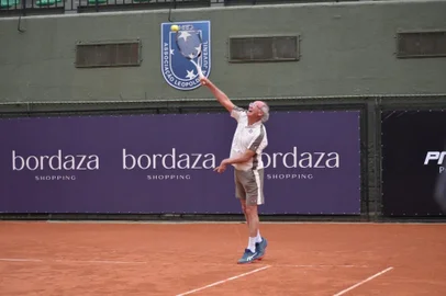 Paulo Roberto Falcão, tênis