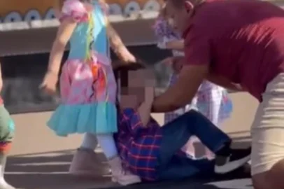 Homem agride criança de 4 anos durante apresentação em festa junina de escola; vídeo gera indignação nas redes<!-- NICAID(16060966) -->