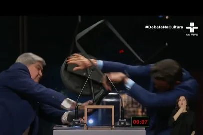 Datena agride Marçal durante debate da TV Cultura.