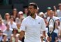 Djokovic bate britânico, soma 99ª vitória em Wimbledon e vai encarar compatriota na 3ª rodada