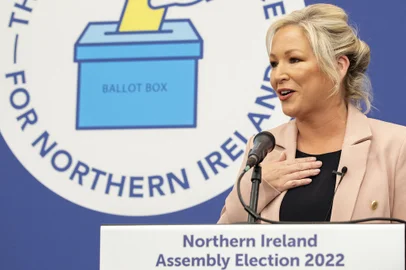 Deputy First Minister of Northern Ireland and Irish republican Sinn Fein party Northern Leader Michelle O'Neill speaks after the count at the Magherafelt Meadowbank sports centre in Magherafelt, Co Londonderry, on May 7, 2022. - Sinn Fein Northern Leader Michelle O'Neill on Saturday said Northern Ireland was entering a "new era" as a historic election victory loomed for her nationalist party, urging a "healthy debate" about ending UK rule. (Photo by Paul Faith / AFP)<!-- NICAID(15090066) -->
