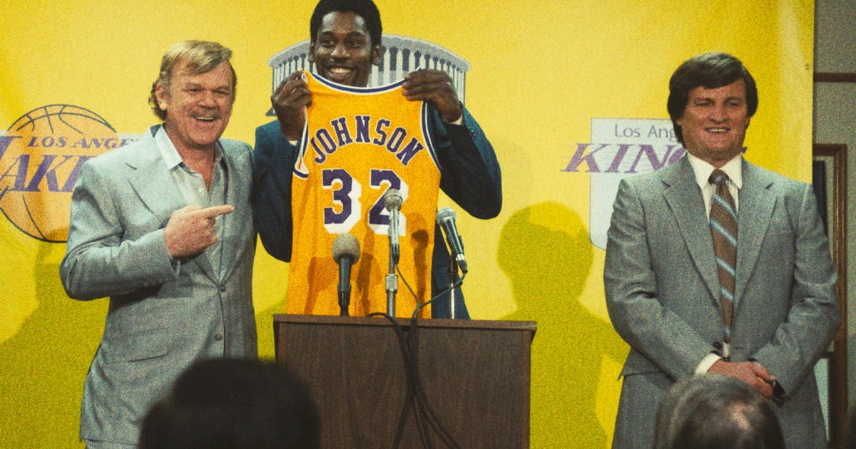 Crítica de "Lakers: Hora de Vencer", na HBO Max: a série mais empolgante do momento | GZH
