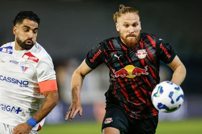 Bragança Paulista/SP; Brasil; 26/11/2025; Estádio Municipal Cícero de Souza Marques; Campeonato Brasileiro; Red Bull Bragantino x Fortaleza; Na foto, Isidro Pitta; Foto de Ari Ferreira/Red Bull Bragantino.<!-- NICAID(16175199) -->