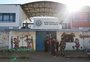 Homem morto a tiros em frente à escola na Zona Sul atuava como coordenador do tráfico de drogas na região, diz polícia
