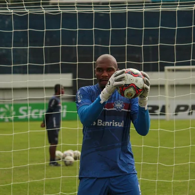 Goleiro André Lucas, do Caxias.<!-- NICAID(14950128) -->