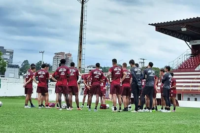 São Luiz busca primeira vitória na Série D diante do Santa Catarina<!-- NICAID(16267996) -->