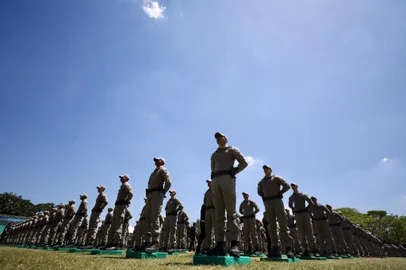 Porto Alegre, RS, Brasil - 14/11/2024 - Formatura de 399 novos soldados da Brigada Militar. FOTO: JEFFERSON BOTEGA, AGÊNCIA RBSIndexador: jeff botega<!-- NICAID(15913803) -->