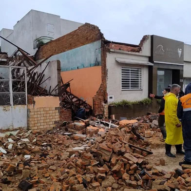 Sobe para 13 o número de municípios gaúchos atingidos pelos temporais <!-- NICAID(15874839) -->