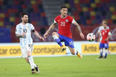 Messi e Aránguiz, Argentina e Chile
