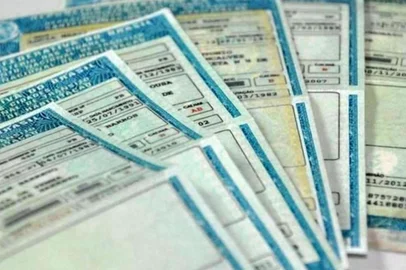 Carteira Nacional de Habilitação<!-- NICAID(13934516) -->