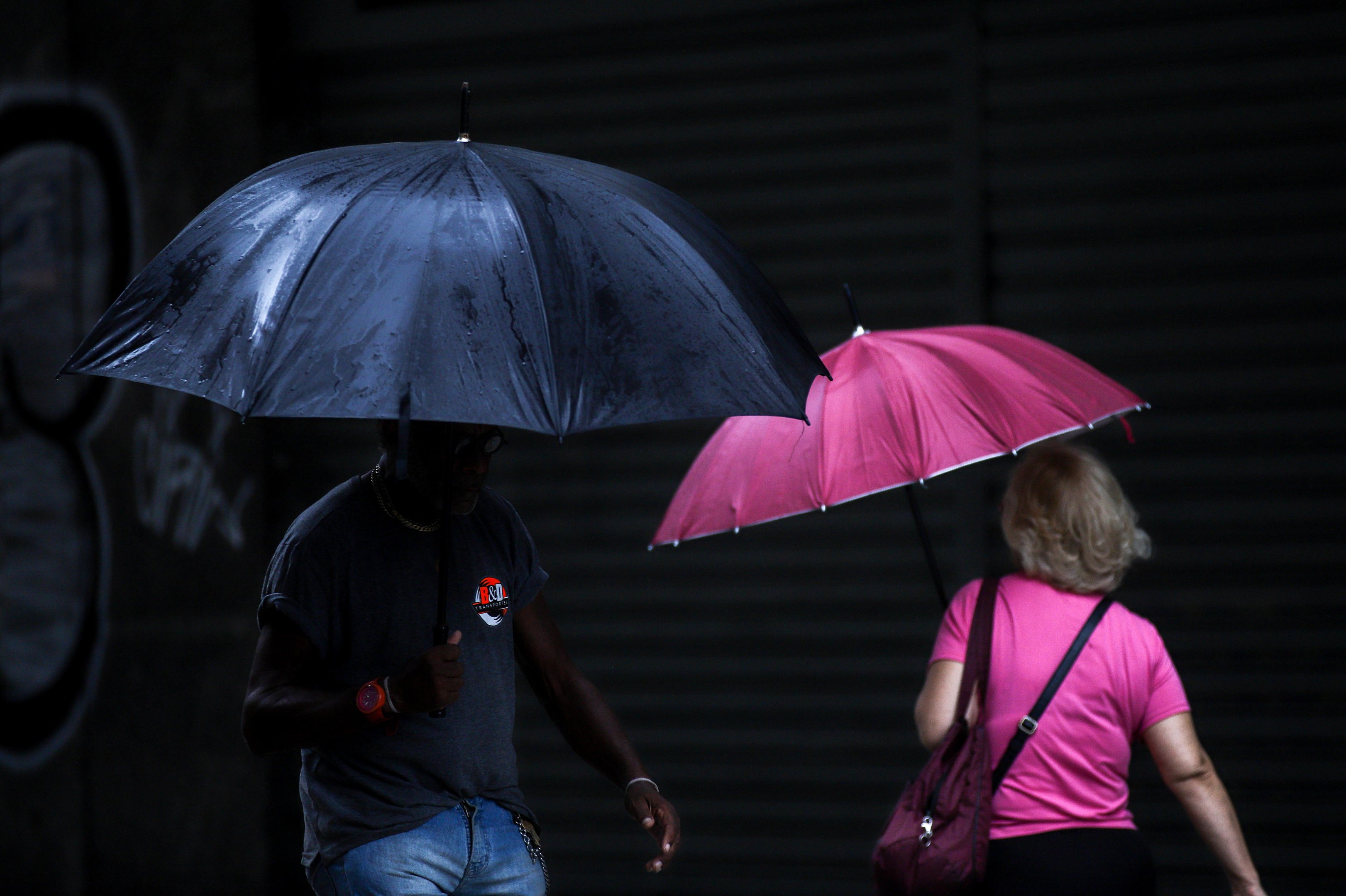Quarta-feira no RS segue chuvosa e com chance de temporal