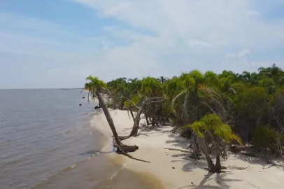 Pontal de Bojuru, no litoral do RS<!-- NICAID(16191297) -->