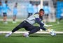 Adriel e Grêmio divergem sobre ausência nos primeiros jogos da temporada
