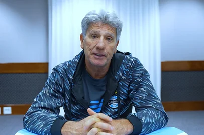 Renato Portaluppi durante entrevista para a Grêmio TV<!-- NICAID(16366747) -->