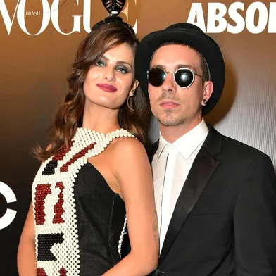 Baile da Vogue 2016 reúne famosos e fashionistas em São Paulo. Na foto: Isabeli Fontana e Di Ferrero<!-- NICAID(11977887) -->