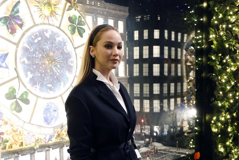 NEW YORK, NEW YORK - NOVEMBER 20: Jennifer Lawrence attends the Saks Fifth Avenue unveiling of the 2023 holiday windows on November 20, 2023 in New York City.   John Lamparski/Getty Images/AFP (Photo by John Lamparski / GETTY IMAGES NORTH AMERICA / Getty Images via AFP)<!-- NICAID(15610356) -->