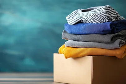 Roupas, doação. Foto: Maksym / stock.adobe.comFonte: 1286330171<!-- NICAID(16035148) -->