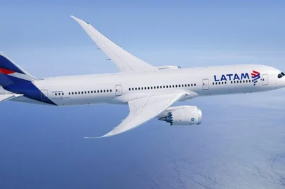 Latam anuncia compra de 10 aeronaves Boeing 787 Dreamliner<!-- NICAID(15901266) -->