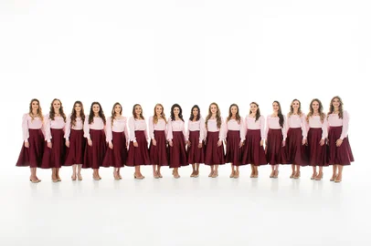 Embaixatrizes 15ª FenavindimaDa esquerda para direita: Maísa, Letícia, Glenda, Vitória, Ana, Kimberly, Caroline Francescatto, Vivian, Suelen, Manuela, Bruna, Caroline Foss Lovison, Laís, Paula, Daniela e Fernanda<!-- NICAID(15512678) -->