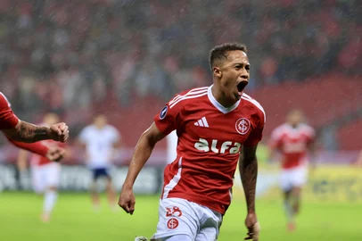 PORTO ALEGRE, RS, Brasil: Inter x Bahia pela Copa Libertadores . Fotos: Jefferson Botega/Agencia RBSIndexador: jeff botega<!-- NICAID(16047787) -->