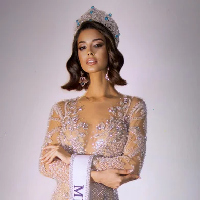 Luana Cavalcante, Miss Universe Brasil, Donna de 28 de setembro<!-- NICAID(15875158) -->