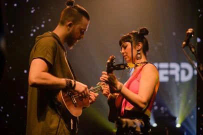 Evandro Tiburski e Fabi Terada formam o Overdriver Duo.<!-- NICAID(14944763) -->