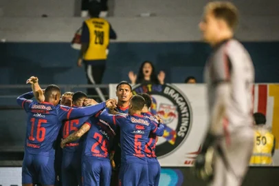 Ari Ferreira / Red Bull Bragantino, Divulgação futebol, bragantino, vitória