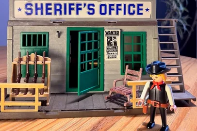 Carol Bensimon / Arquivo Pessoal Brinquedo do acervo da escritora Carol Bensimon.<!-- NICAID(16204573) -->