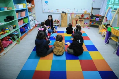 PORTO ALEGRE,RS,BRASIL.2024,05,2024.Volta as aulas na Escola de educação Infantil Mamãe Coruja.(Ronaldo bernardi/AGENCIA RBS).<!-- NICAID(15768094) -->