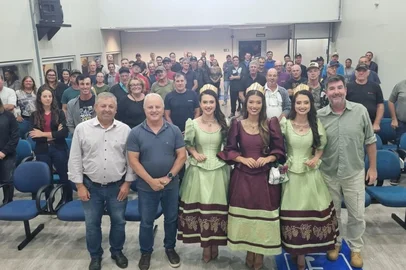 De R$ 4,00 a R$ 6,50 o quilo: saiba os valores das uvas distribuídas na Festa da Uva<!-- NICAID(16207244) -->