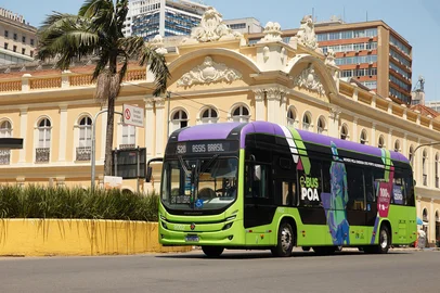 Attivi Integral (ônibus 100% elétrico a bateria). <!-- NICAID(16095462) -->