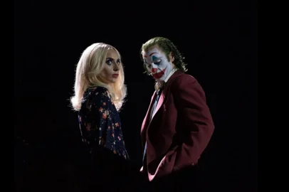 Joaquin Phoenix e Lady Gaga em Coringa 2 <!-- NICAID(15852640) -->
