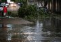 Porto Alegre tem bloqueios no trânsito devido ao temporal desta segunda-feira