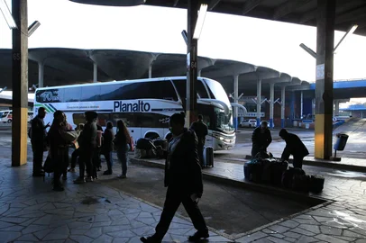 PORTO ALEGRE,RS,BRASIL.2024,06,07.Recomeço das operações na Estação Rodoviária de Porto Alegre, depois a enchente.N afoto.Viviane da Luze Bortoli(RONALDO BERNARDI/AGENCIA RBS).<!-- NICAID(15782903) -->