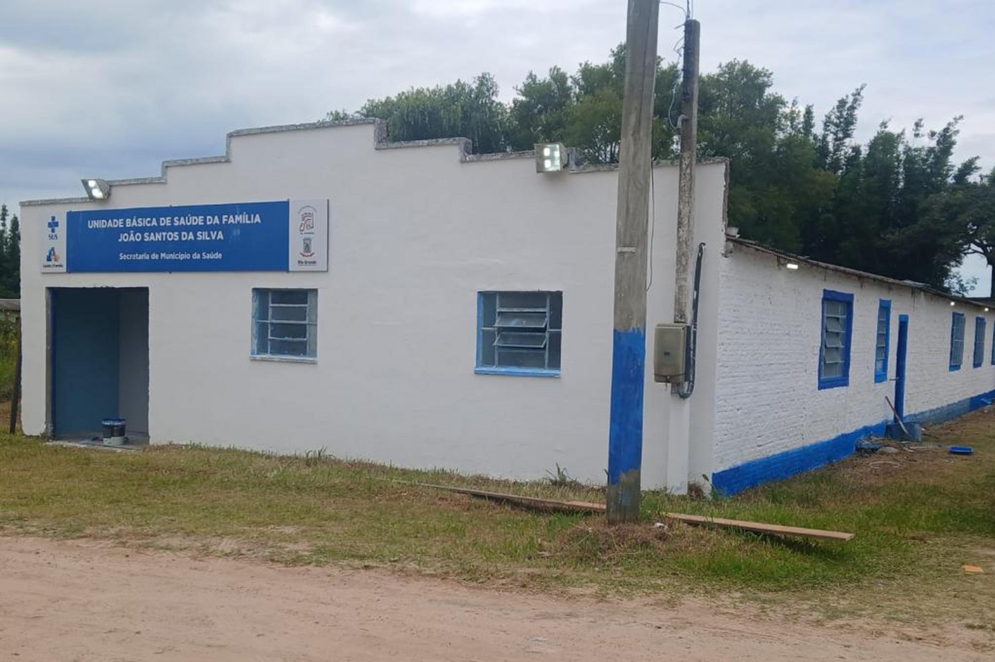 Em reforma, posto de sa&uacute;de da Ilha dos Marinheiros transfere atendimentos para sal&atilde;o paroquial